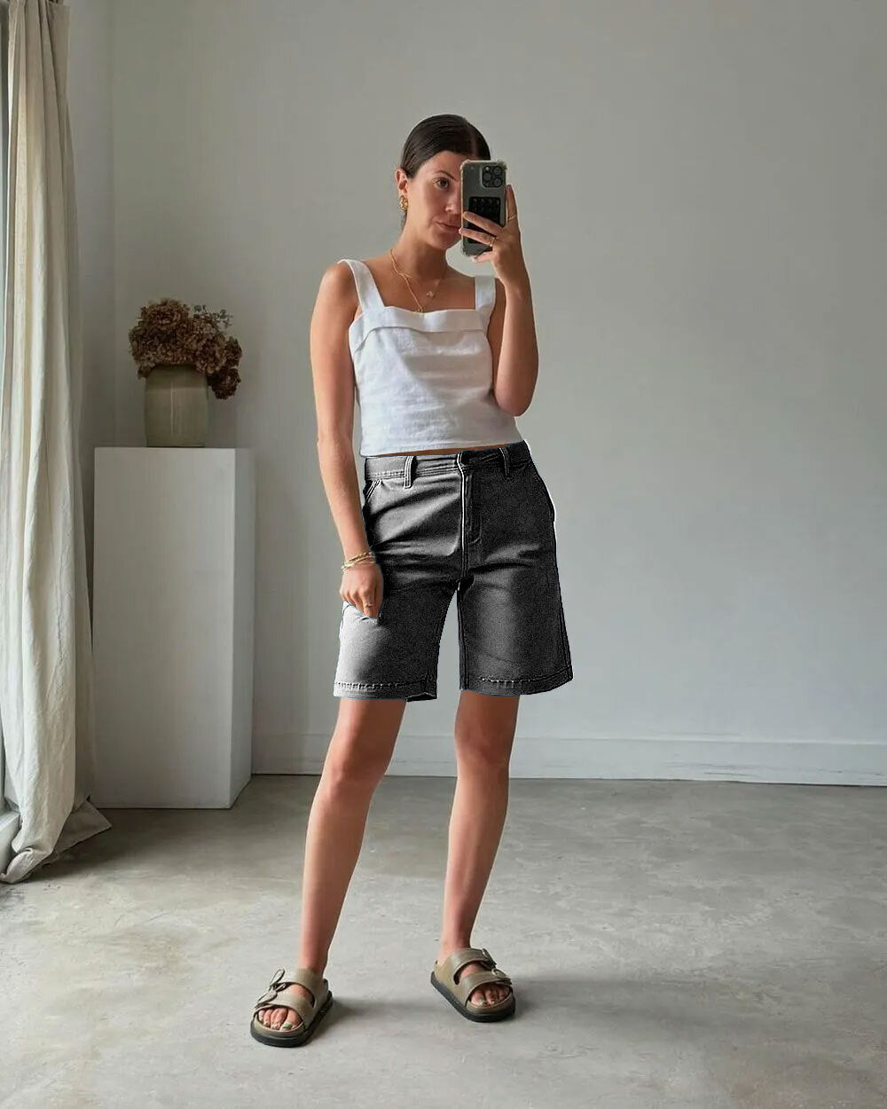 Solid Mid Waist Mid Thigh Shorts🔥🔥