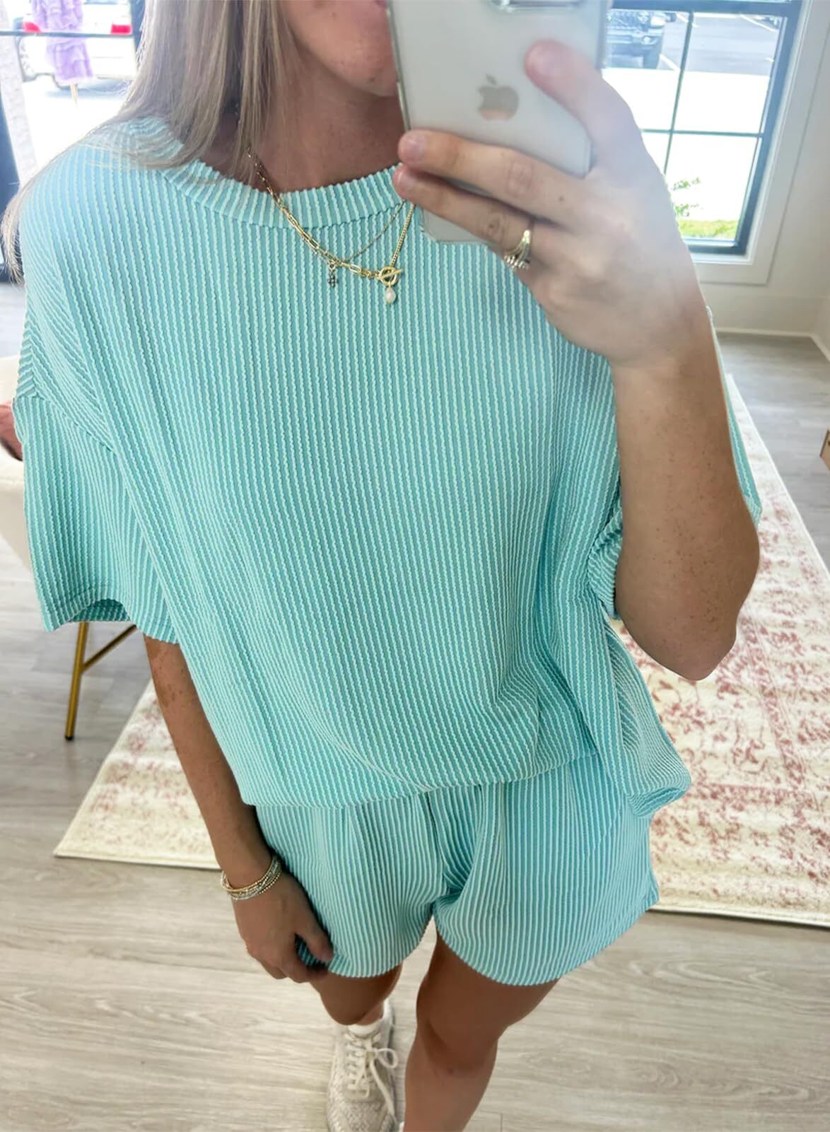 Women's Pocket Casual Short Sleeve T-shirt & Elastic Waist Shorts, Ribbed 2 Piece Sets