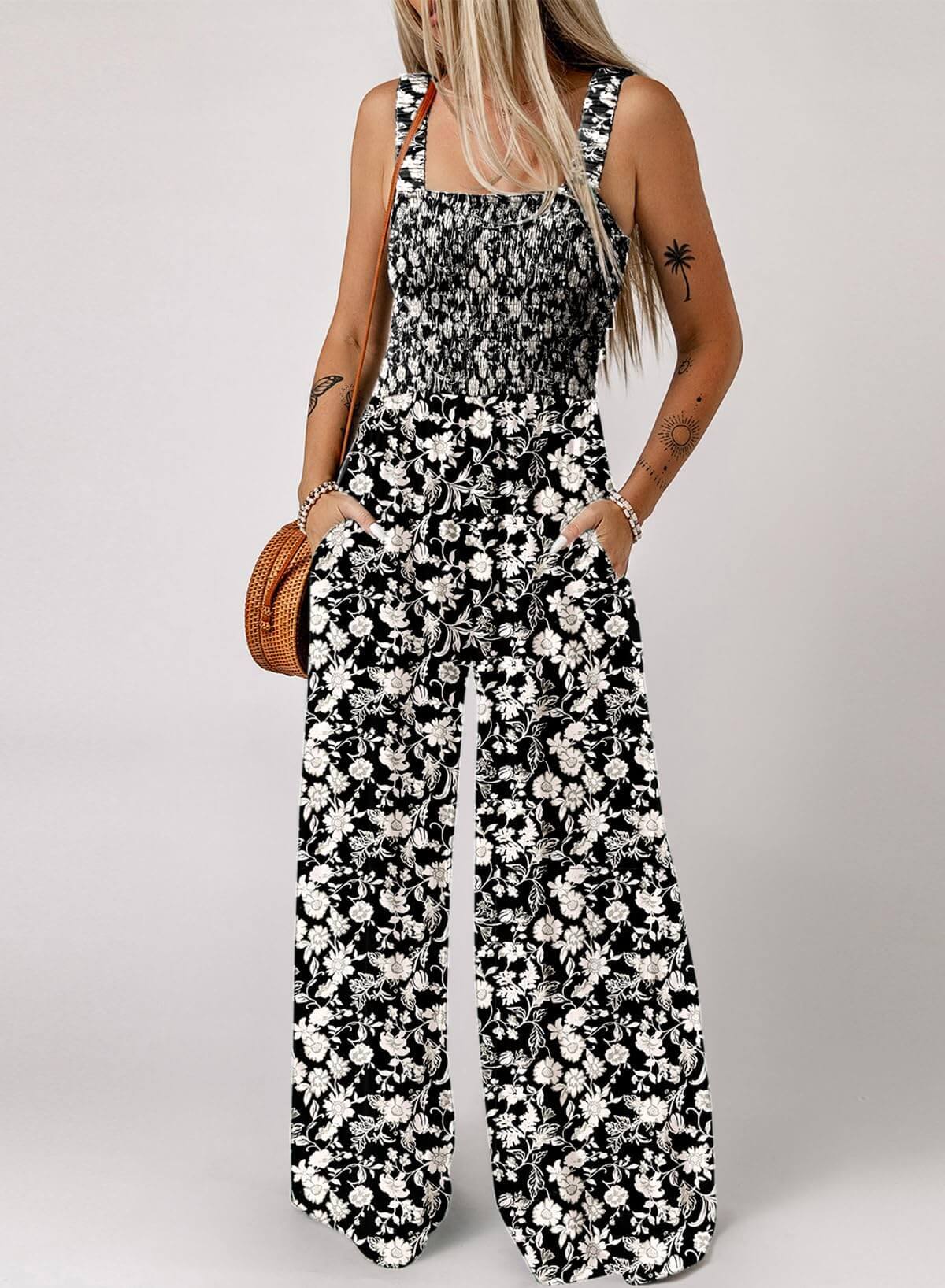 🔥Women's Sleeveless Jumpsuit with Pockets and adjustable straps/🎯Made in USA