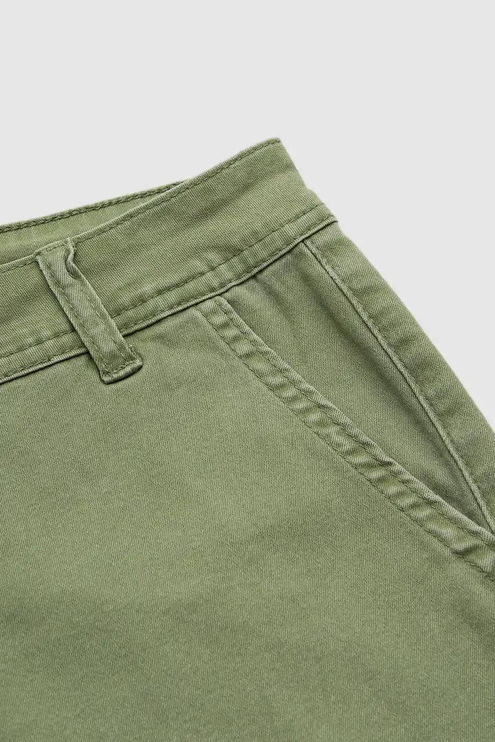 Solid Mid Waist Mid Thigh Shorts🔥🔥